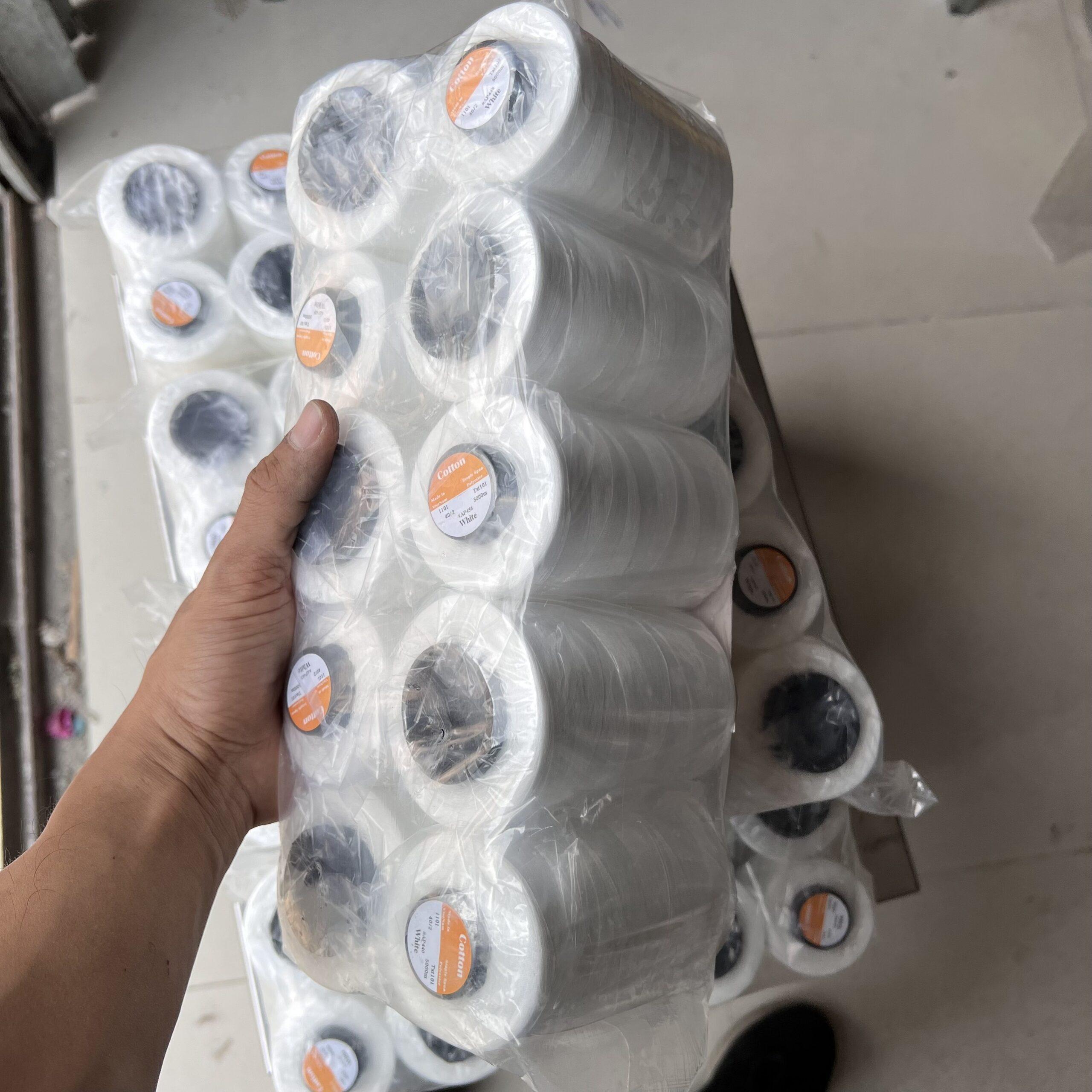 Chỉ trắng công ty 40/2 - Ảnh 7
